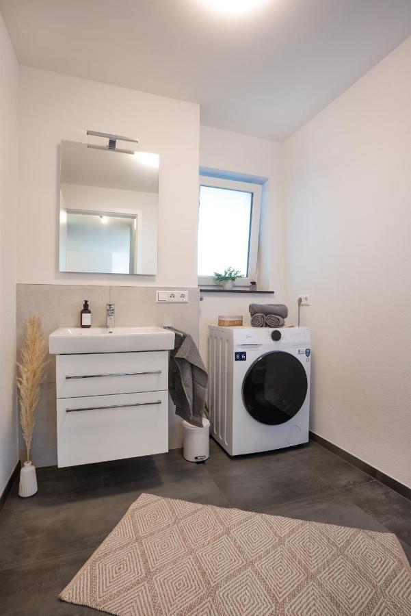 Voyage Stadtoase Am Fluss I Zentral I Freier Parkplatz I Wifi I Netflix I Aufzug Kempten Exteriör bild